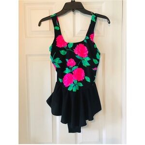 BASIC EDITIONS black pink floral onepiece ruffle swimsuit size 10